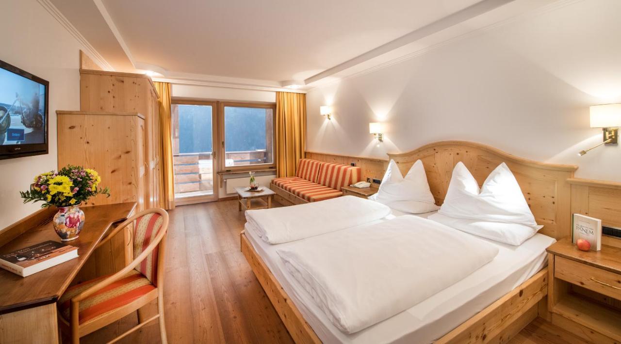 Hotel Ueberbacher Laion Esterno foto