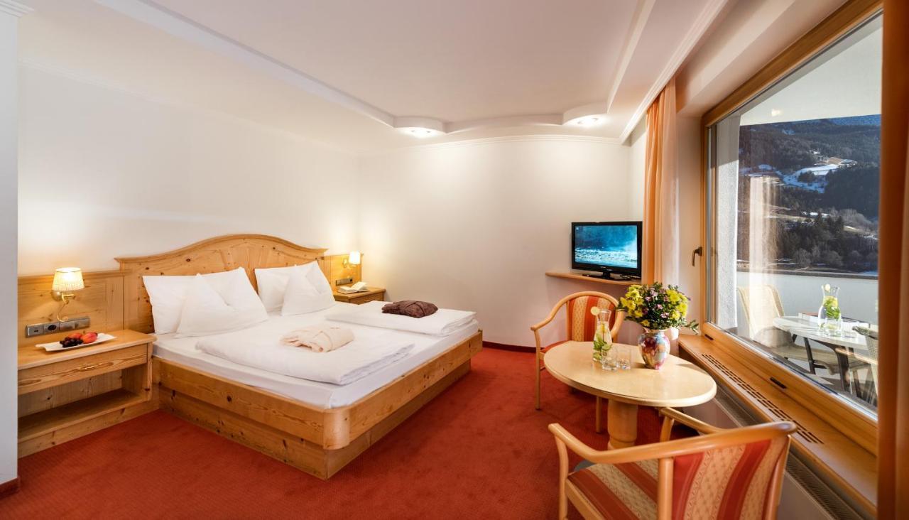 Hotel Ueberbacher Laion Esterno foto