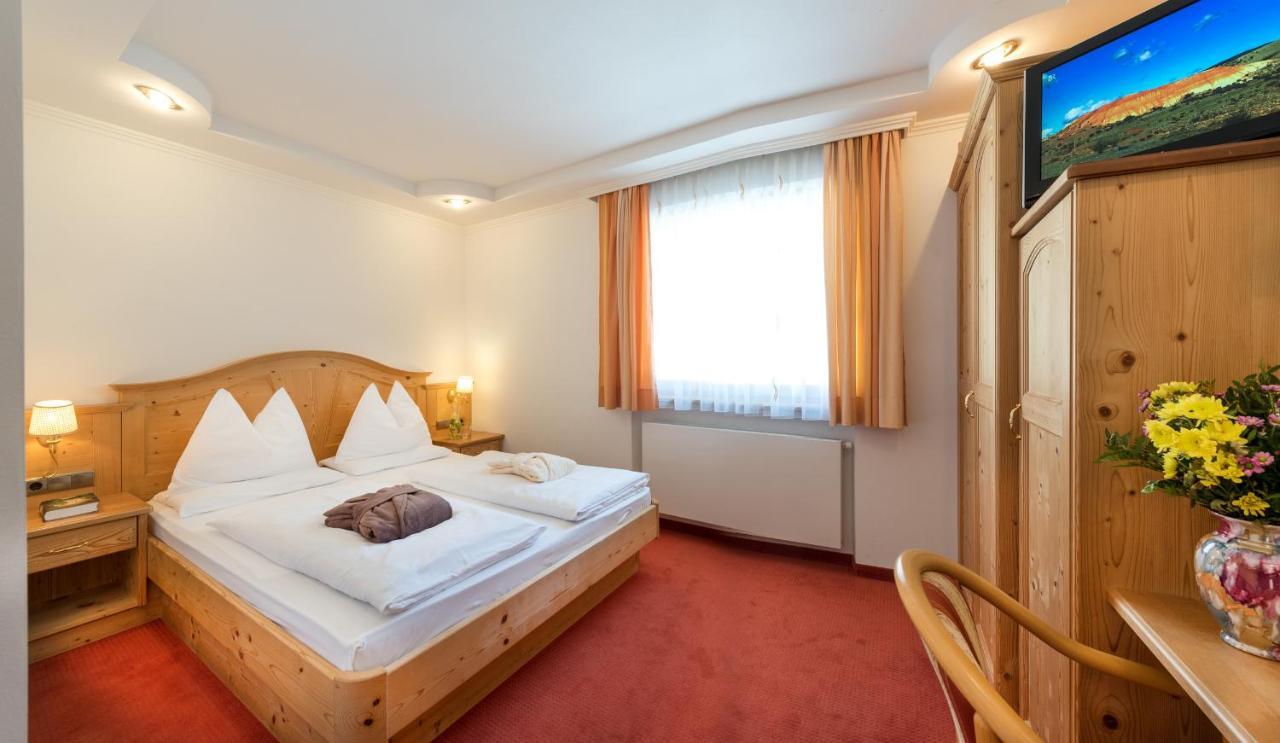 Hotel Ueberbacher Laion Esterno foto