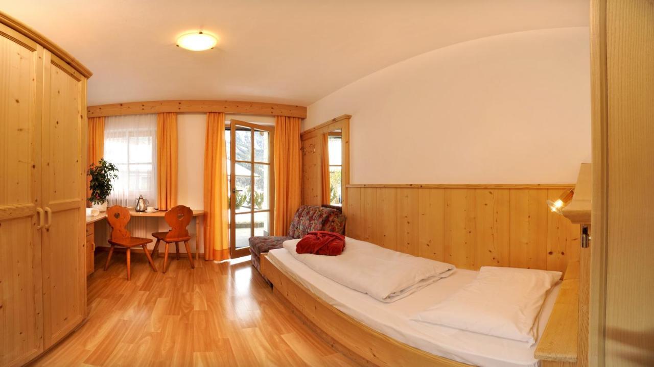 Hotel Ueberbacher Laion Esterno foto
