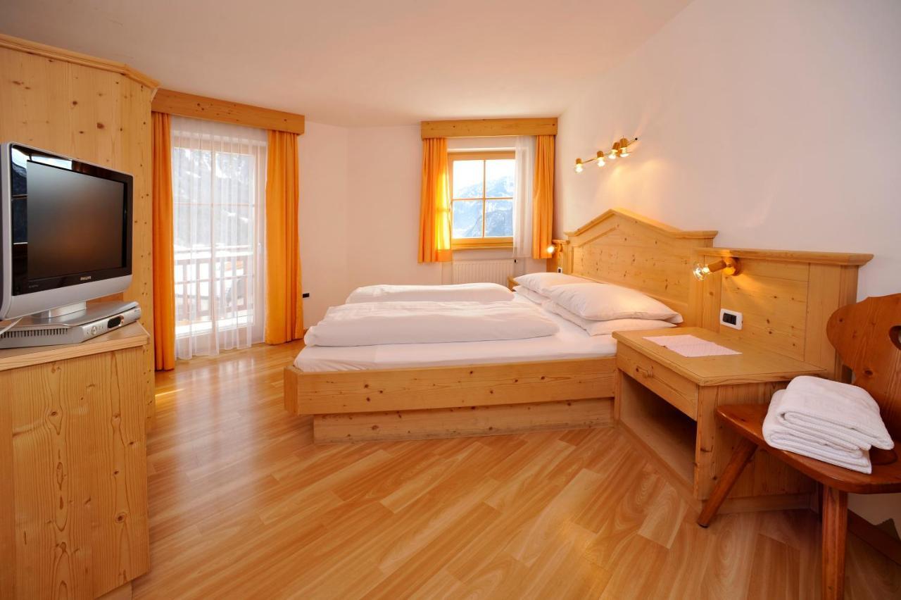 Hotel Ueberbacher Laion Esterno foto